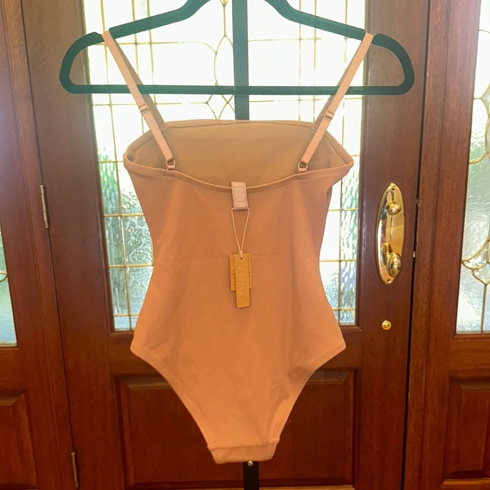 SKIMS Shaping Swim Cami One Piece in Sienna NEW